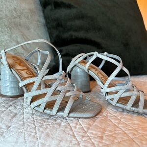 Sam Edelman Daffodil Sandal - Size 8 - Powder Blue Leather